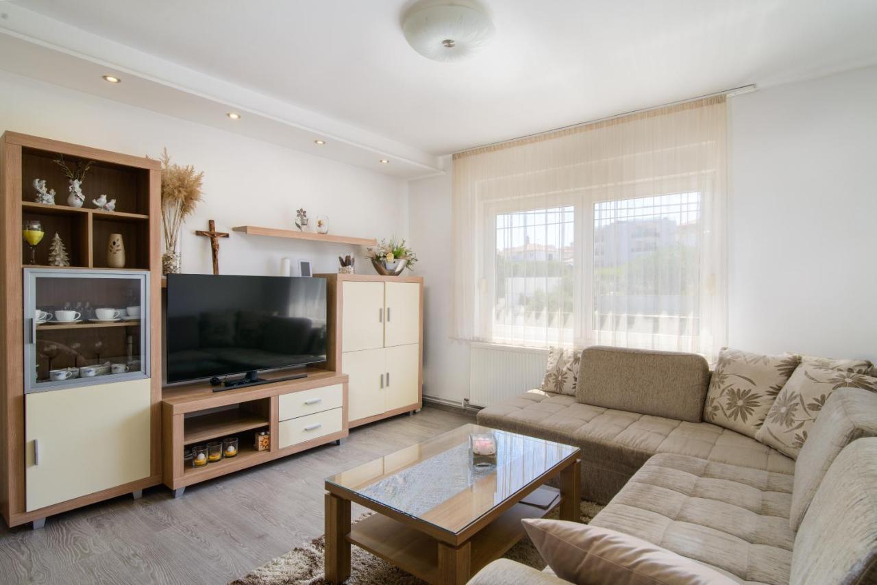 טרוגיר Apartments Tonka מראה חיצוני תמונה