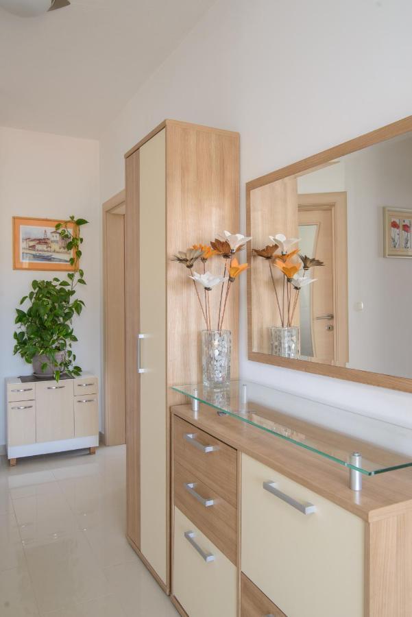 טרוגיר Apartments Tonka מראה חיצוני תמונה