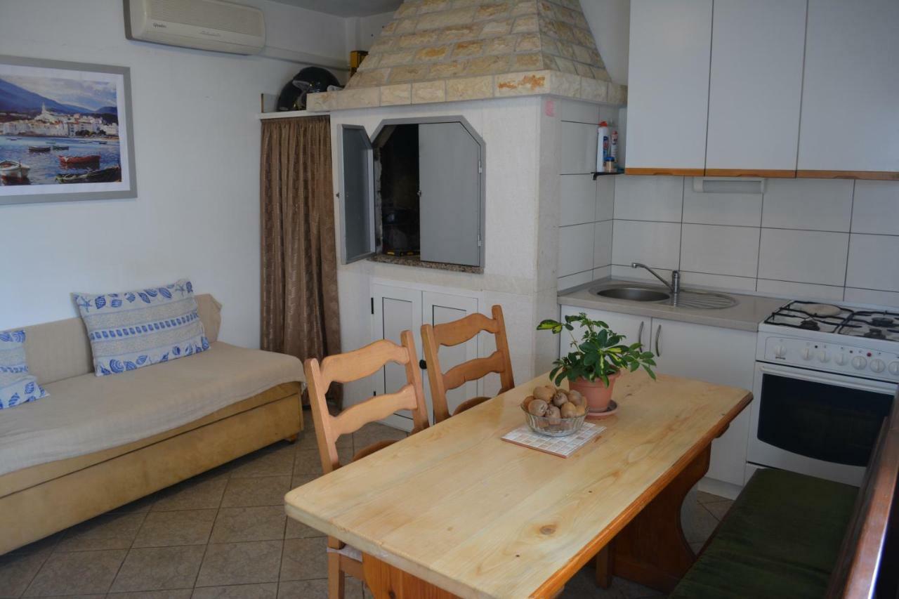 טרוגיר Apartments Tonka מראה חיצוני תמונה